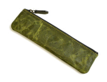 Load image into Gallery viewer, Franklin-Christoph Zippered Single Pen Pouch in slim green Napa leather, shown on a white background.