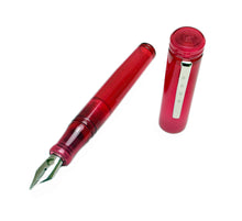 Load image into Gallery viewer, pocket 20 fountain pen in ruby, uncapped with clip