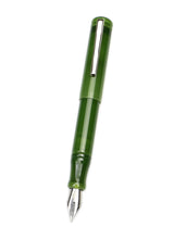 Load image into Gallery viewer, pocket 20 Jade fountain pen posted with clip
