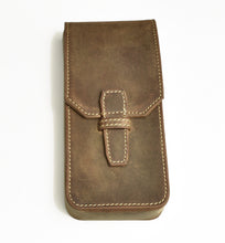 Load image into Gallery viewer, Franklin-Christoph New Penvelope 3 in boot brown leather, holds 3 pens, flap with buckle, contrast stitching.